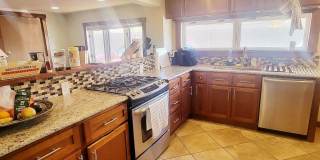 Reduced Rent | 5BD/3BA Home Near Pearl St, CU, Hiking, Park | Gallery 1