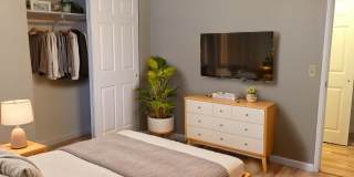 2741 Pillsbury Gallery 5