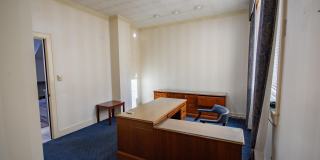 207 W KING Street Gallery 27