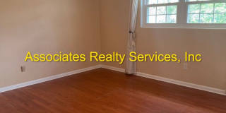 Beautiful 4bed/3bath Corner Lot in Suburban Heights Gallery 27