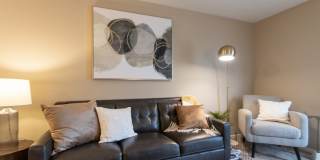 Washington Place Gallery 28
