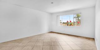 Single Story 4BR, 2BA With 2 Car Attached Corner Home Gallery 11