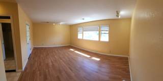 5 Bedroom 3 Bath close to Poly, hiking and shopping!! Gallery 1