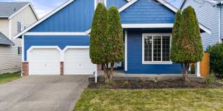 Vaulted Ceilings, A/C  Fully Fenced Yard – Beautiful 3-Bedroom Olympia Home! Gallery 1