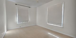 2204 Boyd Ave Gallery 24