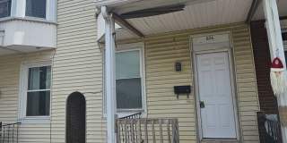 AVAILABLE FOR NOW!! 3BR/1BA!! AVAILABLE FOR NOW!! 3BR/1BA!! Gallery 1
