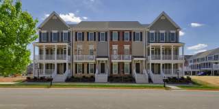 Inviting End-Unit Old Trail Townhome Gallery 1