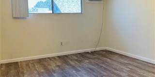 13602 Penn Gallery 8