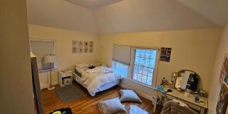 Renovated Apt super close walk to BC!  $1000 awarded upon closing!  Move in by Aug 24th!  Luxury Apt w. Laundry in unit! Gallery 4