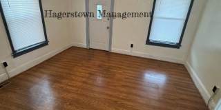 Duplex on Pennsylvania Ave Gallery 4