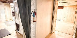 38 Grandview Avenue Gallery 25