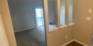 River Walk Apartments Gallery 22