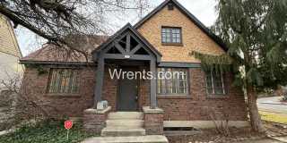 Stunning South Hill Home Gallery 1