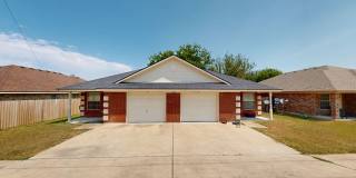 2 WEEKS FREE RENT + $1,295 + EVP FLOORING IN NOLANVILLE! Gallery 1