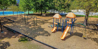 1052 Mica Lamp Court Gallery 33