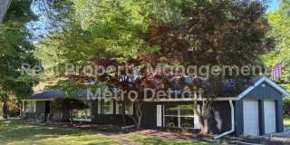 3-Bedroom Single-Family Home in Beverly Hills, Michigan Gallery 1