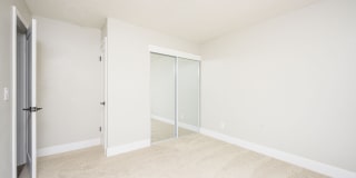 535 North Hobart Apartments Gallery 26