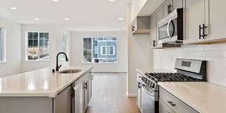 Luxury Townhome in Central Kitsap Luxury Townhome in Central Kitsap Gallery 13