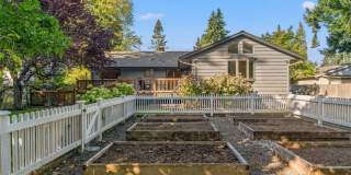 Spacious rambler-style 4 bed 2 bath house in Edmonds Spacious rambler-style 4 bed 2 bath house in Edmonds Gallery 21