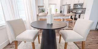 Maverick Modern Apartments Gallery 37