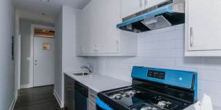 3917 N Janssen Gallery 2