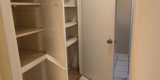 FOR RENT 5 bedroom, 3 bathrooms, 2 car garage home near UF. Gallery 14