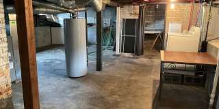 FULLY FURNISHED 3-bedroom, 2.0 bathroom home in Saint Joseph Gallery 21