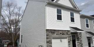 Brand new End Unit Spacious 3BR Townhome in Downingtown Ridge Community  *****LIMITED TIME FIRST MONTH RENT INCENTIVE ****** Gallery 1