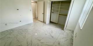 1086 N Hiatus Rd Gallery 20