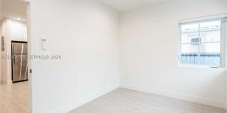 960 Jefferson Ave Gallery 11