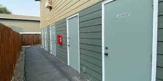 1516 N. Brook Ct. Gallery 22