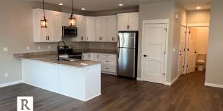 Gorgeous 3 Bed / 2.5 Bath Townhome in the heart of Talent, OR Gallery 8