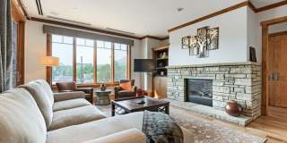 Stylish Boulder Retreat | Pearl Street w/ Views Gallery 10