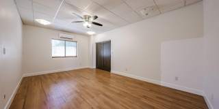 6228 E PERSHING Avenue Gallery 7