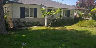 Spacious 3-Bedroom, 2.5-Bath Home with Pool – Fully Furnished! Gallery 7