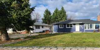 2075 East Alder Street Gallery 1