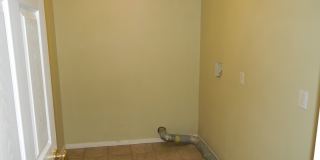 1342 E Maple, Pool Home - AVAILABLE 6/1/2026 Gallery 21