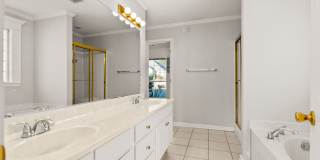 Beautiful Home in Desirable Cherry Creek | 3 Bed + Office | Fully Fenced Yard | Near Baker Elementary Gallery 25