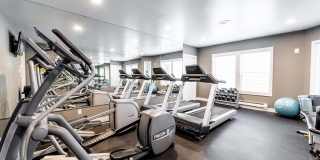 Peloton Apartments Gallery 24