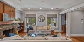 1749 Hill St Gallery 10