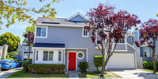 3BR/2.5BA Dog-Friendly Foster City Home with AC, Solar, Pool & 2-Car Garage | YouTube Tour Gallery 1