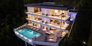7080 Mulholland Dr Gallery 2