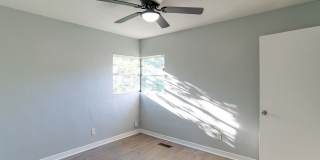 2 Bedroom / 1 Full Bath - Gallery 12