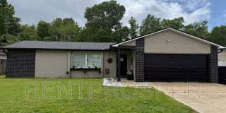628 Riverwoods Circle Gallery 1