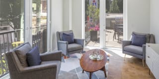 The Dianne Apartments Gallery 6