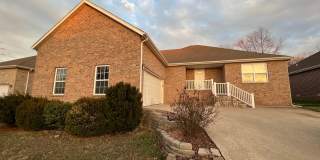 Great location in Nixa 3 bedroom 2 full bathrooms Gallery 1