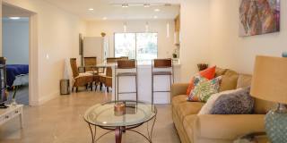 1425 Riverside Circle Gallery 32