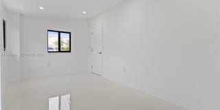 1640 NE 183 ST Gallery 33