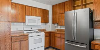 Spacious 3-Bedroom Home with Oversized Garage Space! Gallery 11