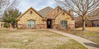 Beautiful 3 bed, 2 Bath Home in the Prestine Willow Park Village- Pool- Aledo ISD- 76008 Gallery 1